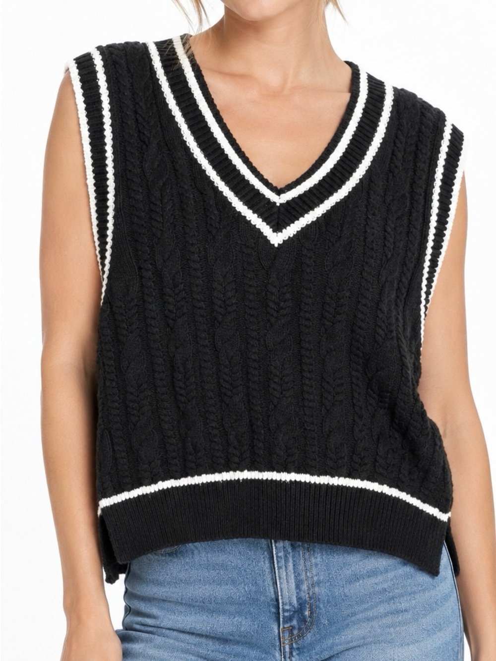 Abercrombie & Fitch Cropped V-Neck Sweater Vest Black White Trim XS Modern Prep